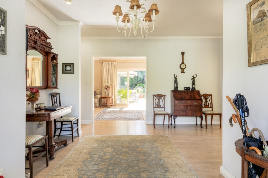 4 Bedroom Property for Sale in Constantia Western Cape